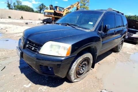 Photo of 2005 Mitsubishi Endeavor