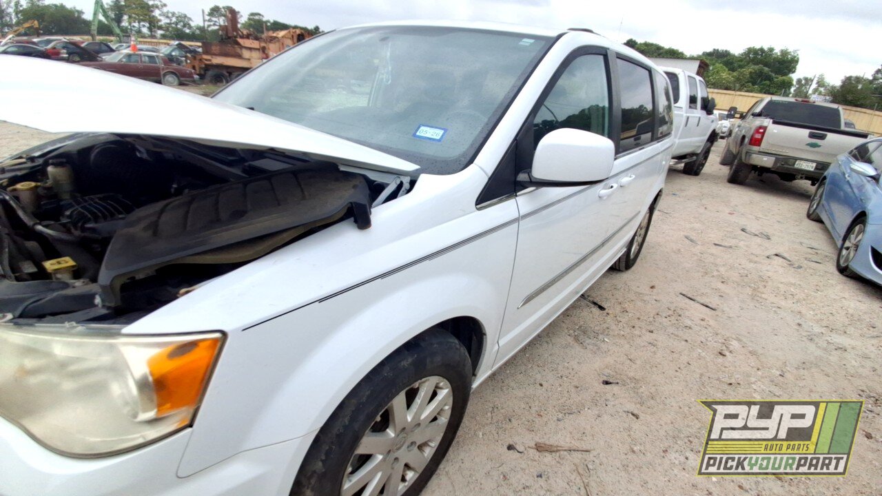 Photo of 2014 Chrysler Town & Country
