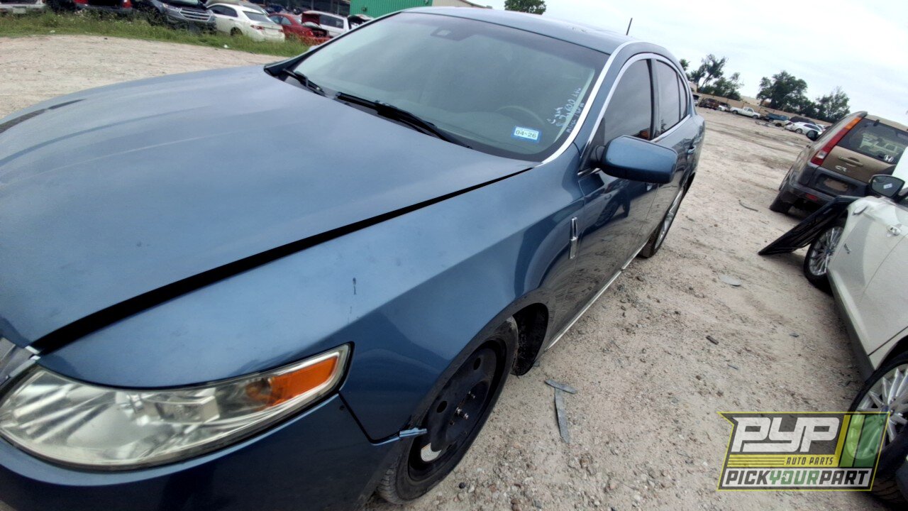 Photo of 2010 Lincoln Mks