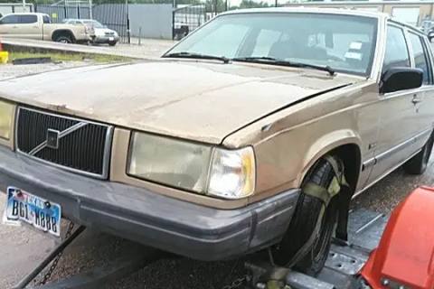 Photo of 1990 Volvo 740
