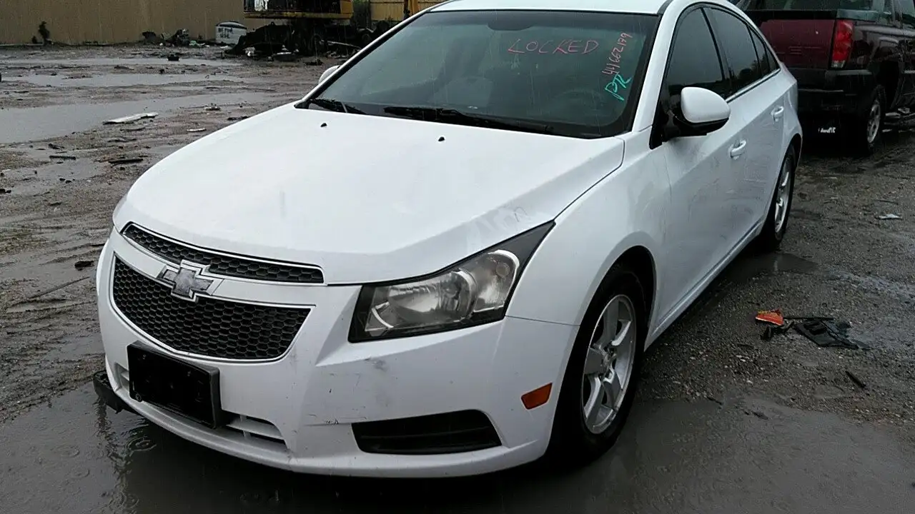Photo of 2013 Chevrolet Cruze