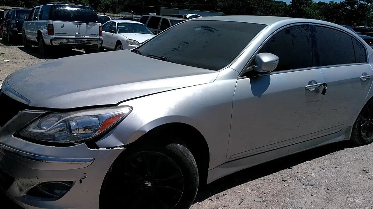 Photo of 2013 Hyundai Genesis