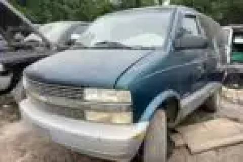 Photo of 1997 Chevrolet Astro