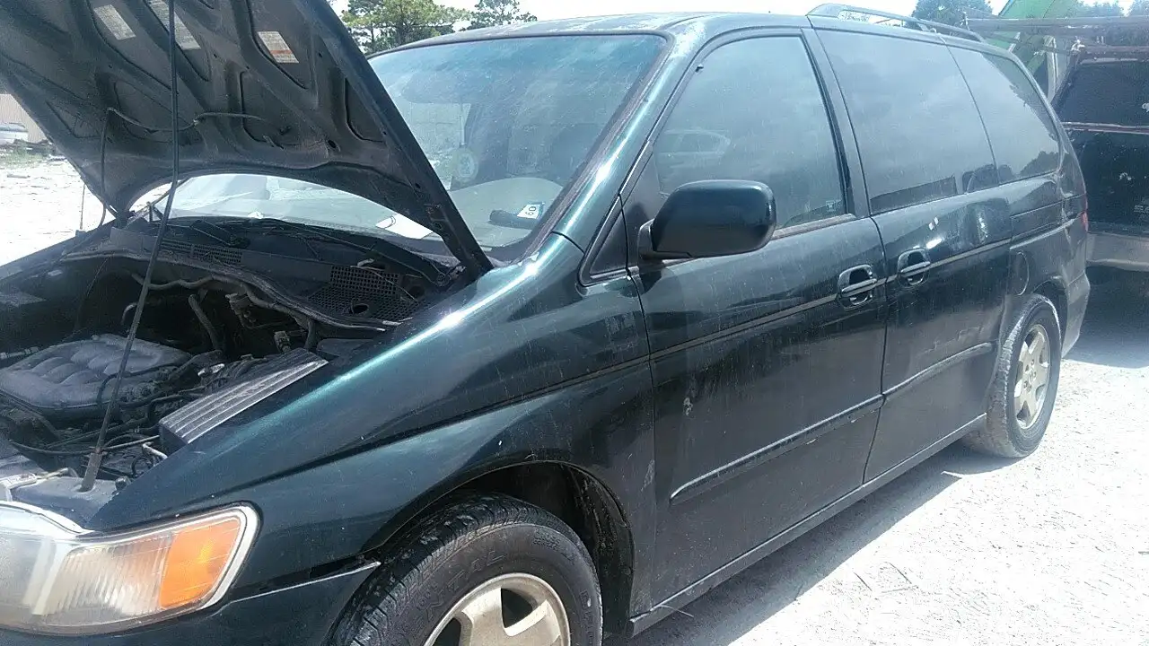 Photo of 2000 Honda Odyssey