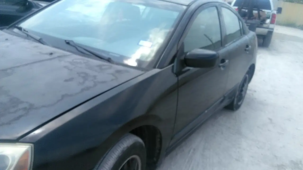 Photo of 2005 Mitsubishi Galant