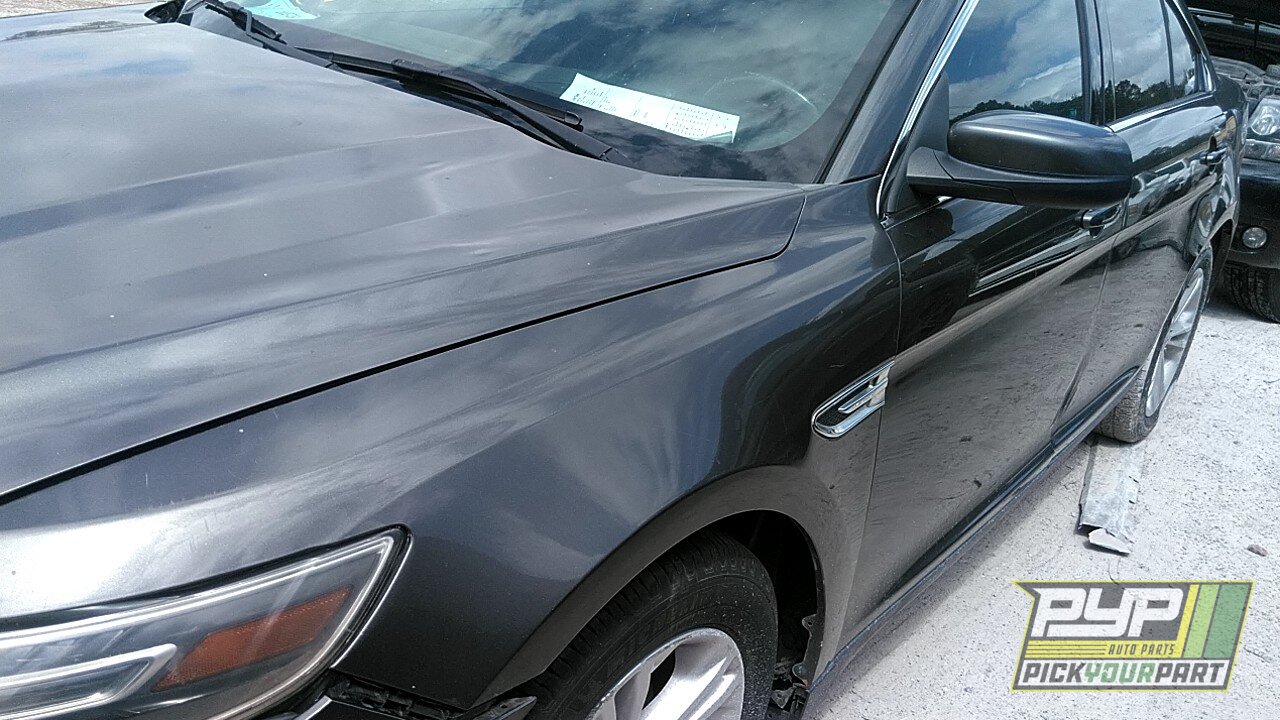 Photo of 2015 Ford Taurus