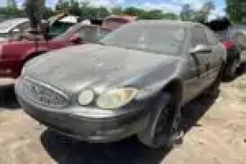 Photo of 2005 Buick Lacrosse