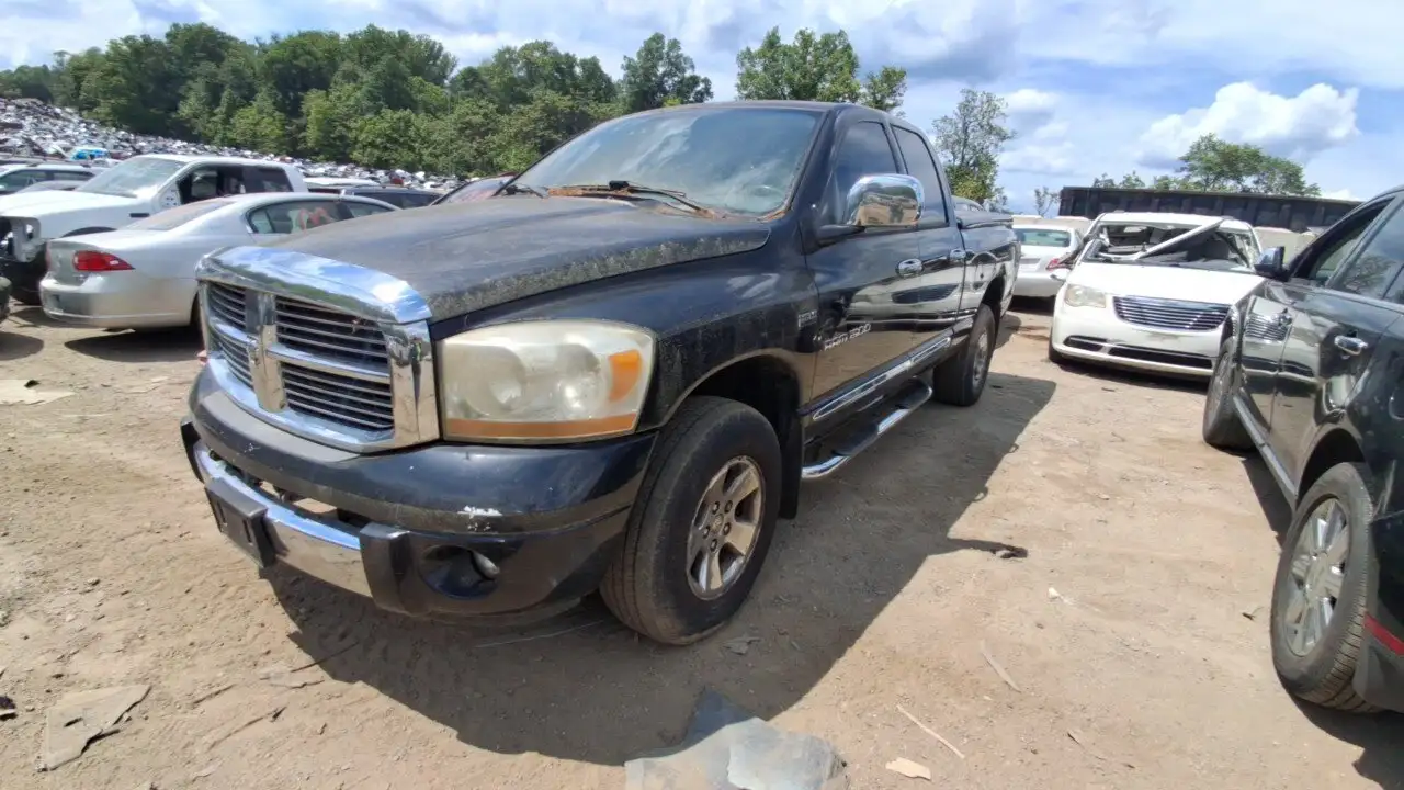 Photo of 2006 Dodge Ram 1500