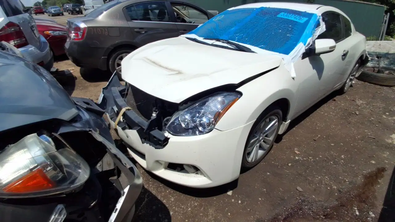 Photo of 2011 Nissan Altima