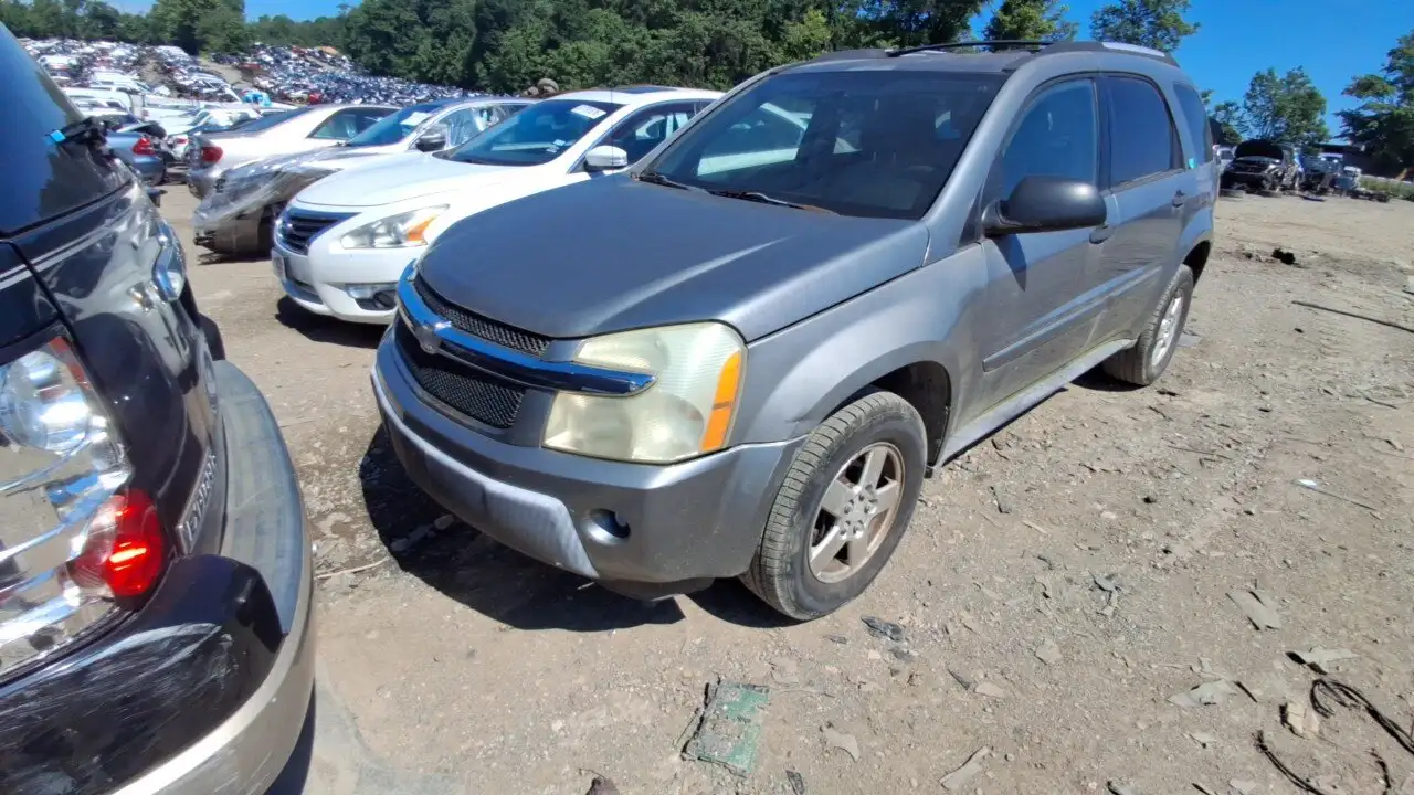 Photo of 2005 Chevrolet Equinox