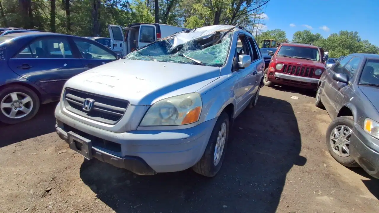 Photo of 2004 Honda Pilot