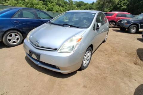 Photo of 2005 Toyota Prius
