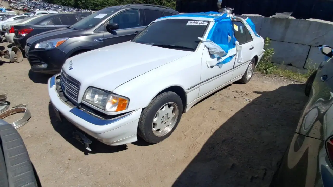 Photo of 2000 Mercedes-Benz C280
