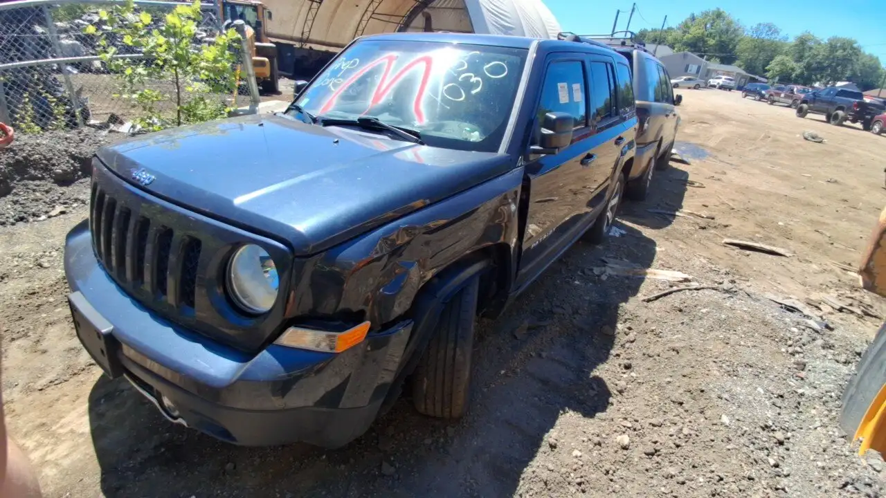 Photo of 2016 Jeep Patriot