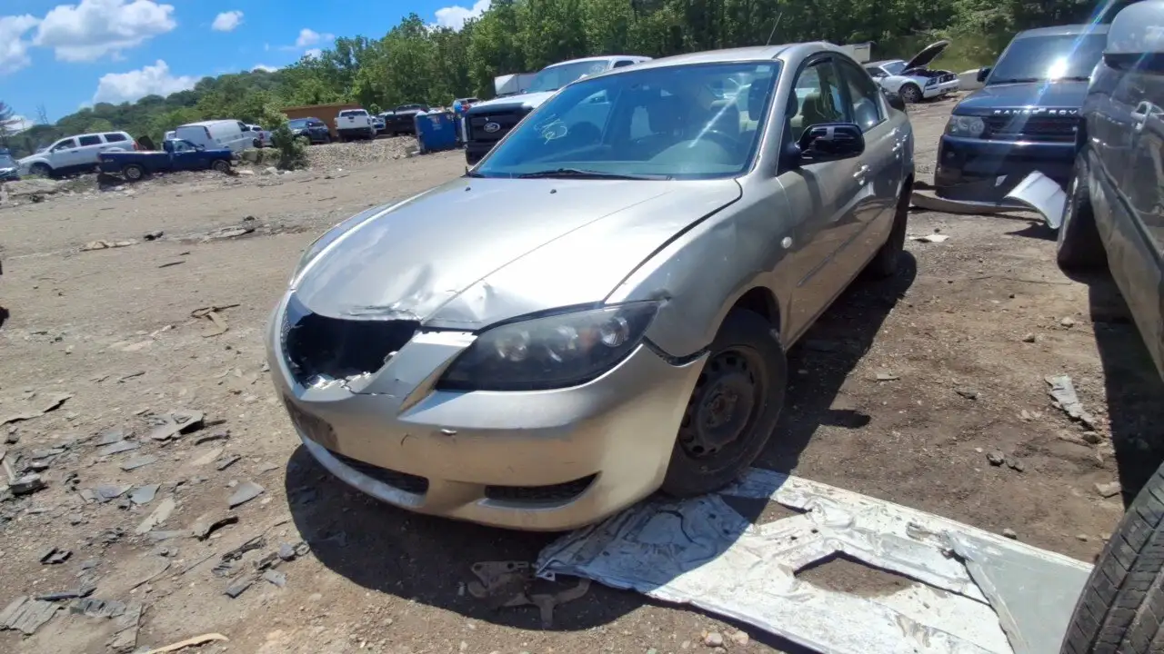 Photo of 2004 Mazda 3