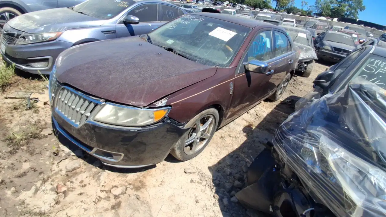 Photo of 2012 Lincoln Mkz