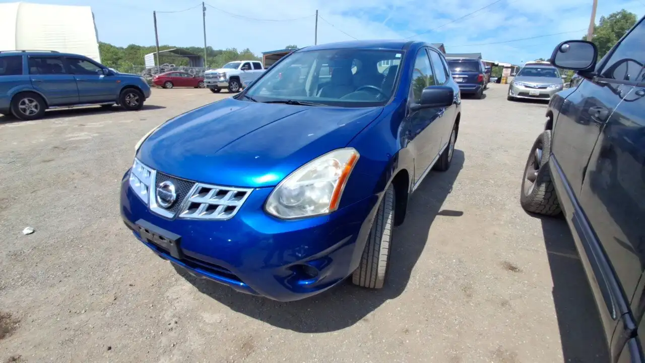 Photo of 2011 Nissan Rogue