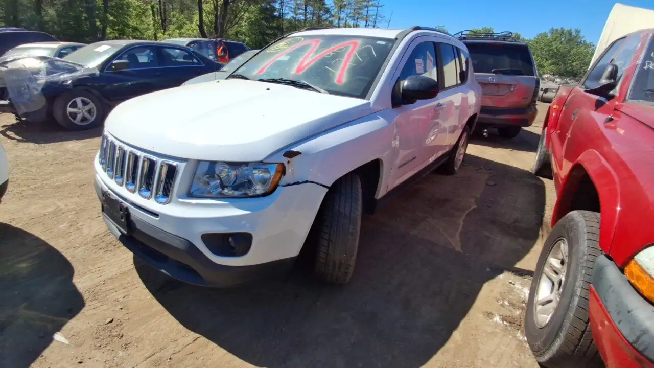 Photo of 2012 Jeep Compass