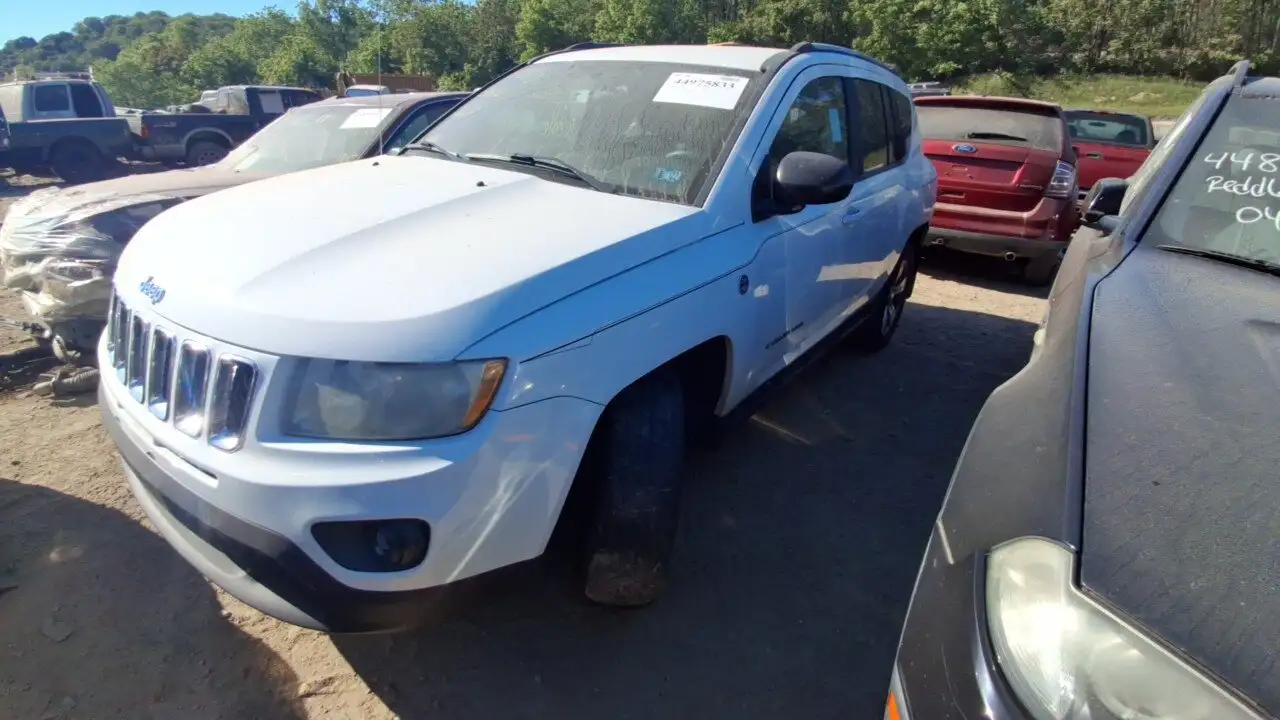 Photo of 2012 Jeep Compass