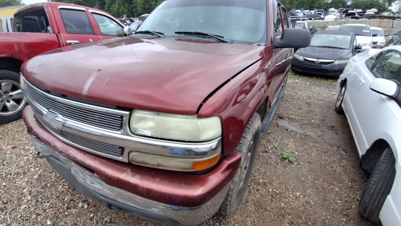 Photo of 2002 Chevrolet Suburban 1500