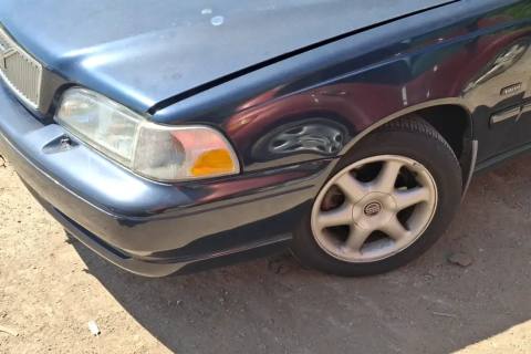 Photo of 1998 Volvo V70