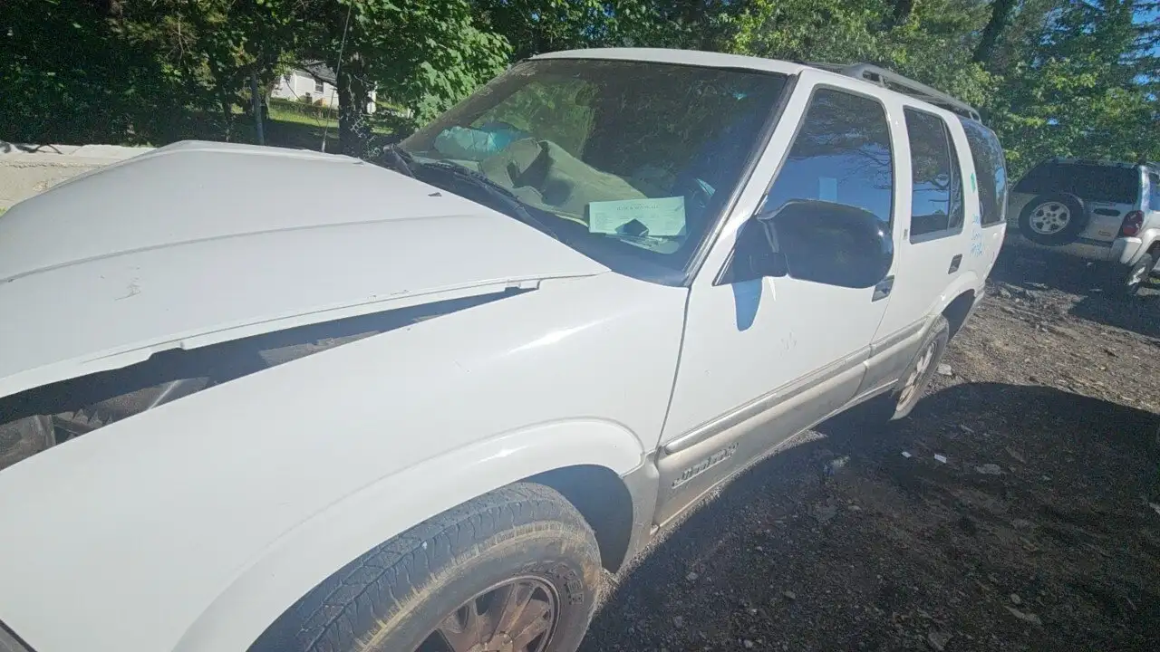 Photo of 2000 Gmc Jimmy