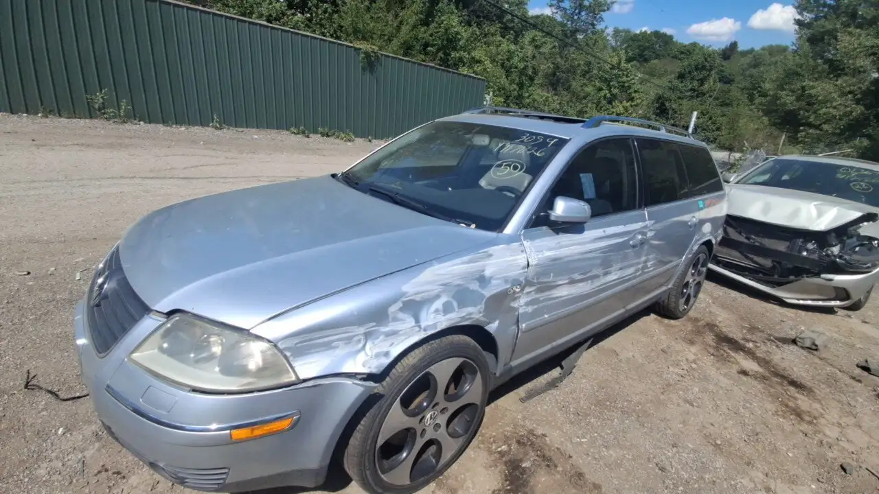 Photo of 2003 Volkswagen Passat