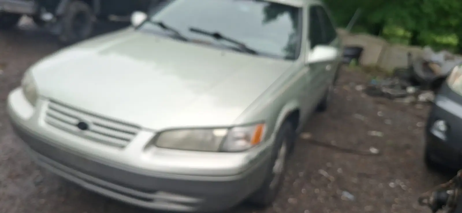 Photo of 1999 Toyota Camry