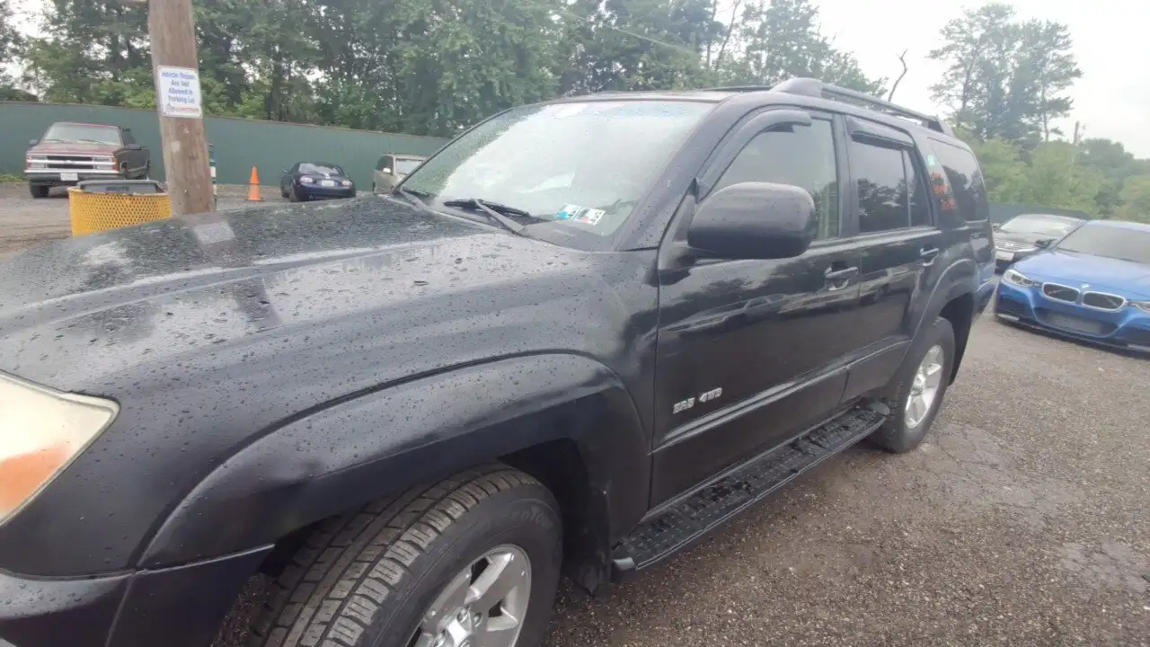 Photo of 2004 Toyota 4Runner