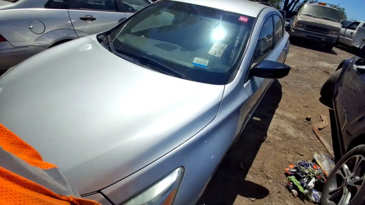 Photo of 2014 Nissan Altima