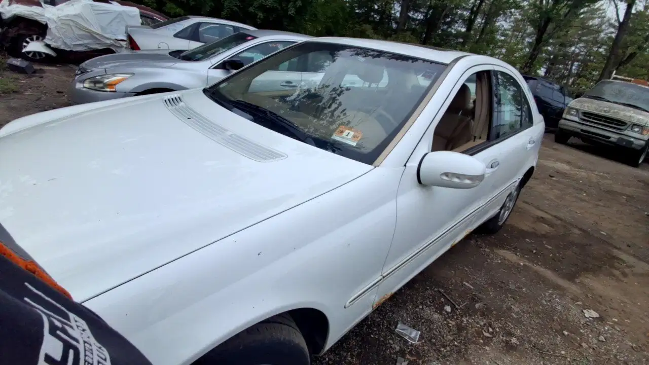 Photo of 2001 Mercedes-Benz C320