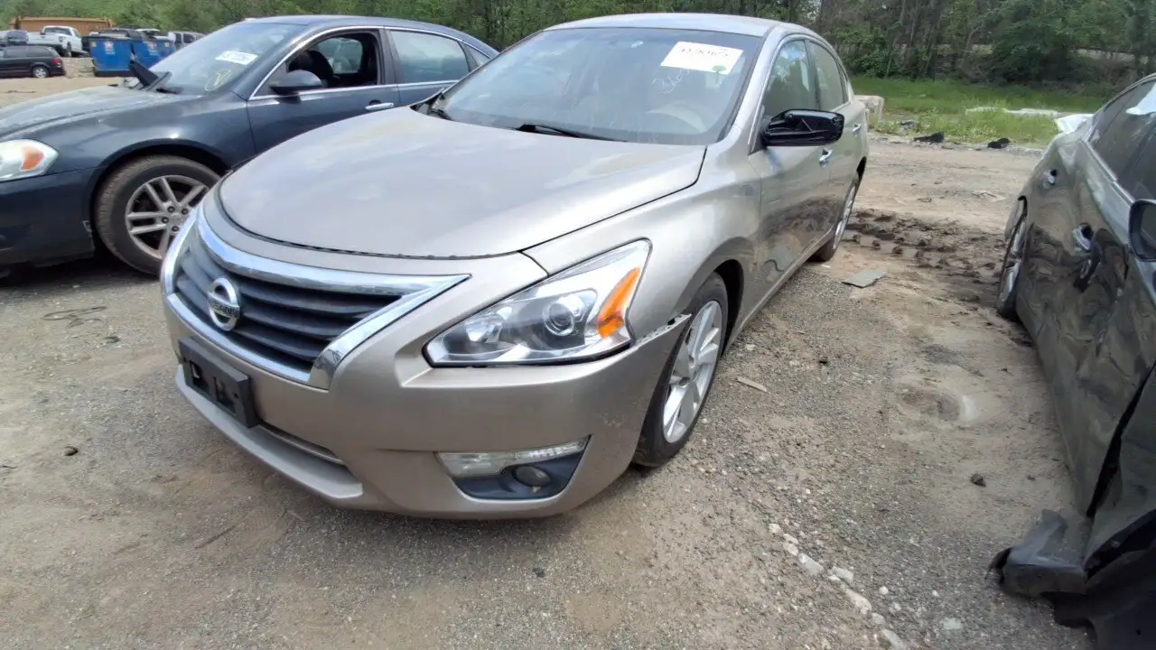 Photo of 2015 Nissan Altima