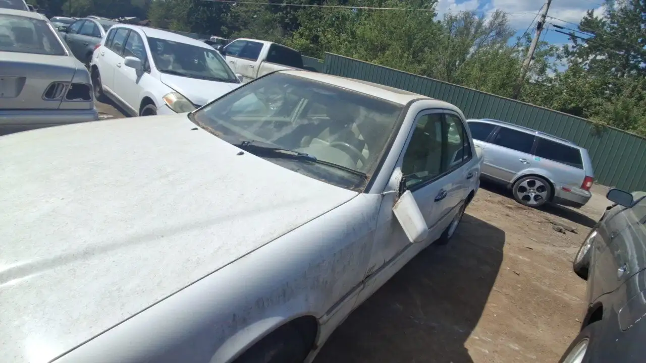 Photo of 2000 Mercedes-Benz C280