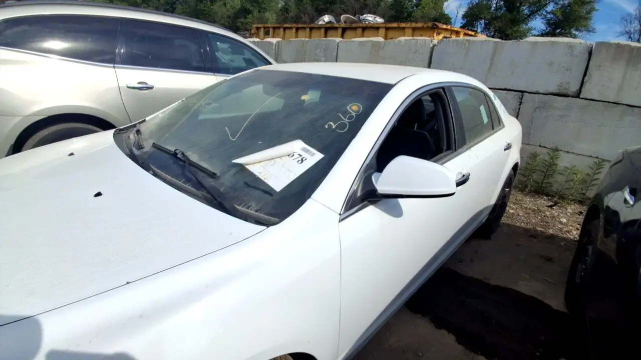 Photo of 2011 Chevrolet Malibu