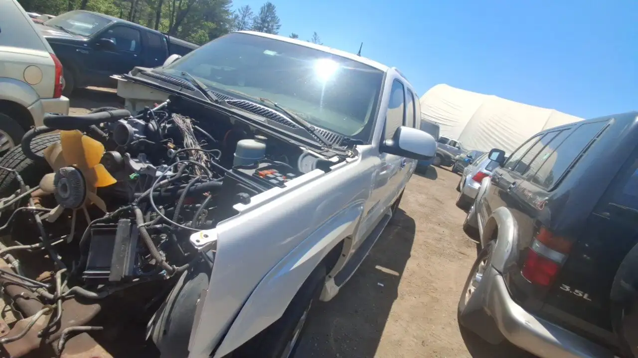 Photo of 2002 Cadillac Escalade