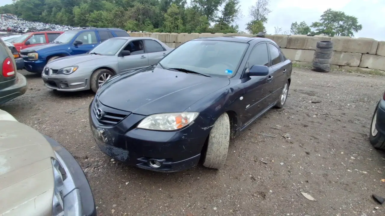 Photo of 2005 Mazda 3