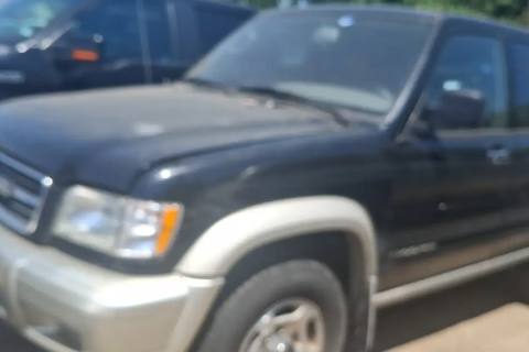 Photo of 1998 Isuzu Trooper