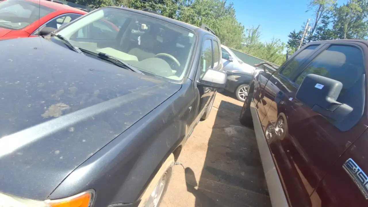 Photo of 2008 Ford Escape