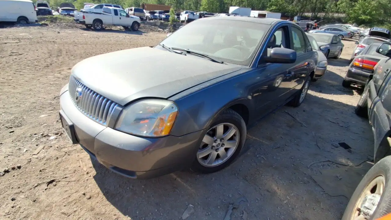 Photo of 2005 Mercury Montego