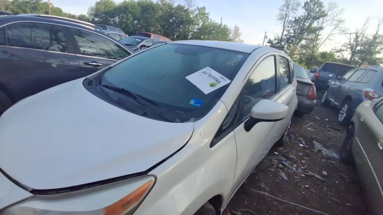 Photo of 2015 Nissan Versa Note