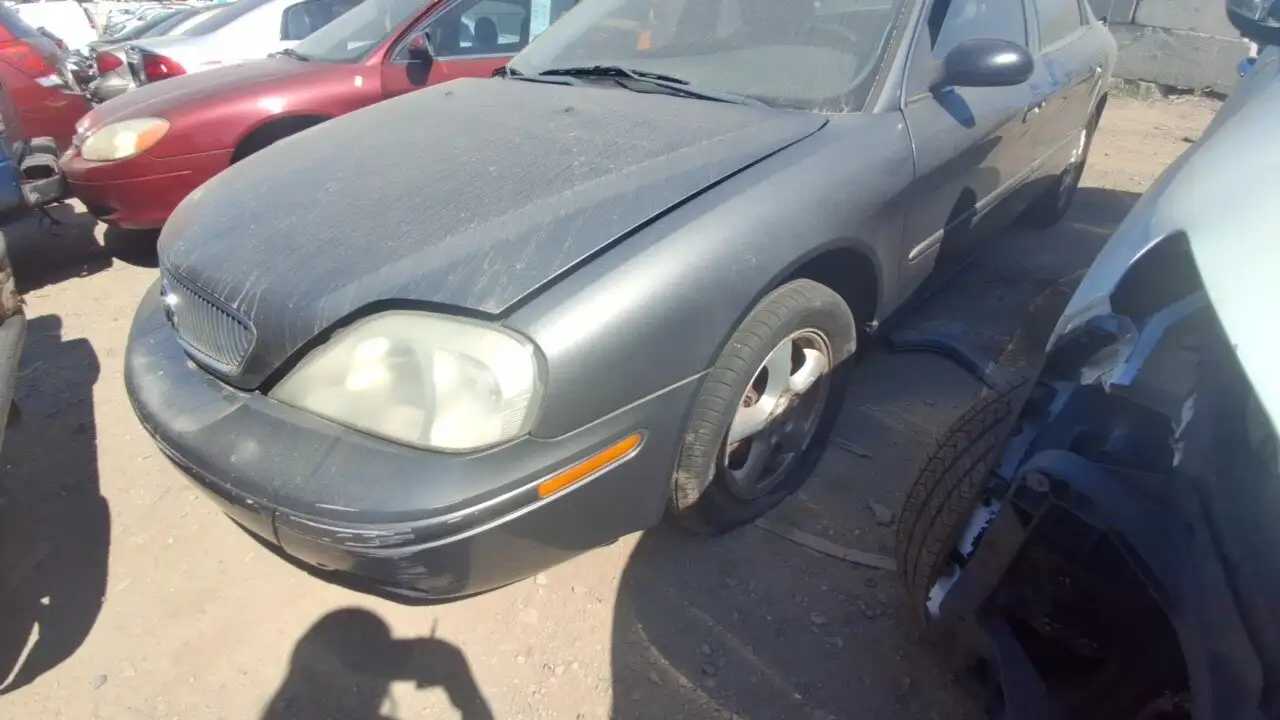 Photo of 2005 Mercury Sable