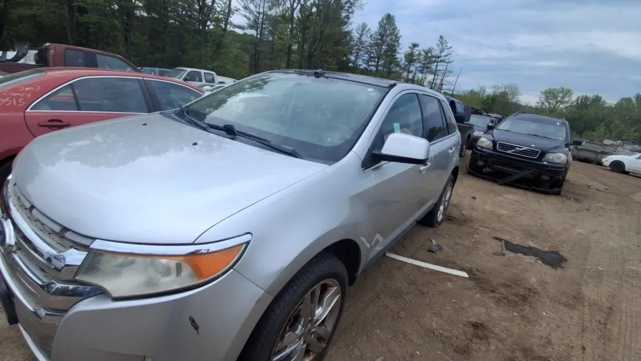 Photo of 2011 Ford Edge