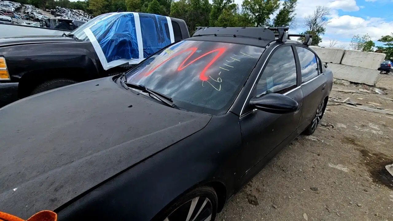 Photo of 2003 Nissan Altima