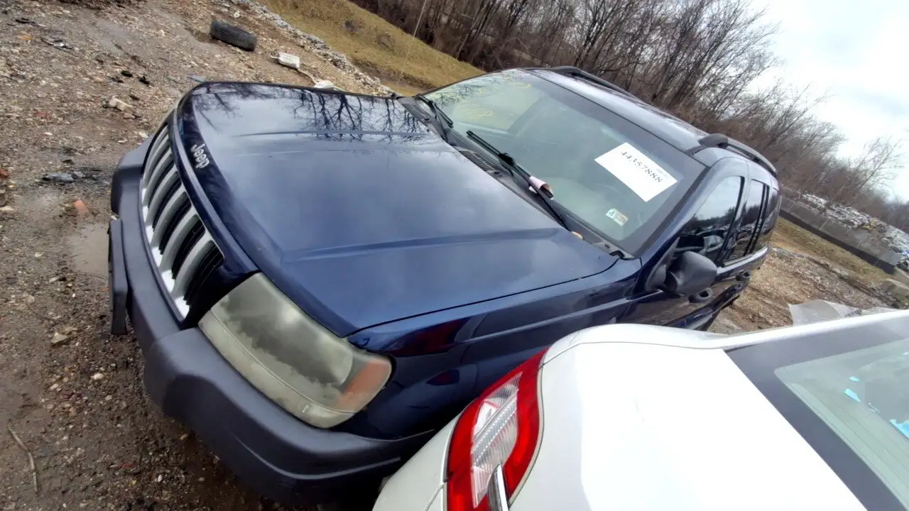 Photo of 2004 Jeep Grand Cherokee