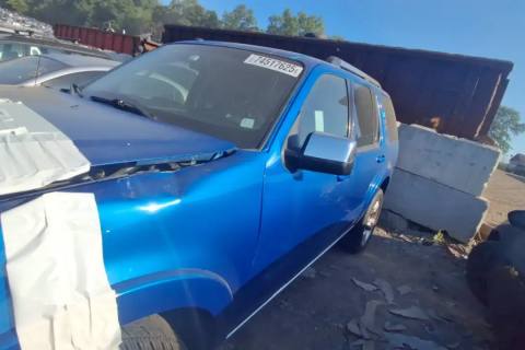 Photo of 2010 Ford Explorer