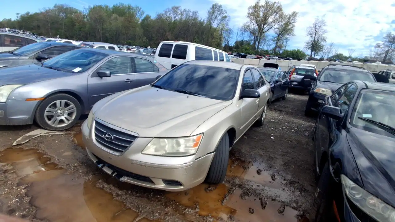 Photo of 2010 Hyundai Sonata