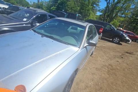 Photo of 2002 Mitsubishi Galant
