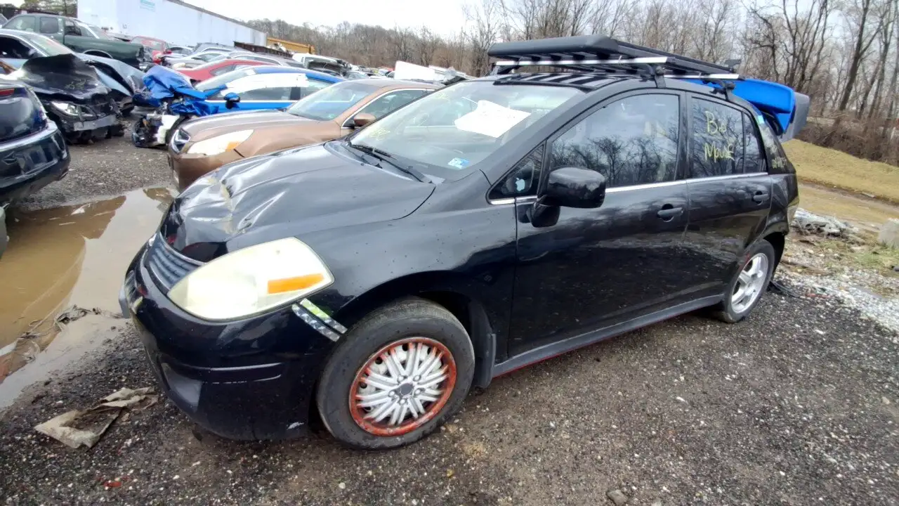 Photo of 2008 Nissan Versa