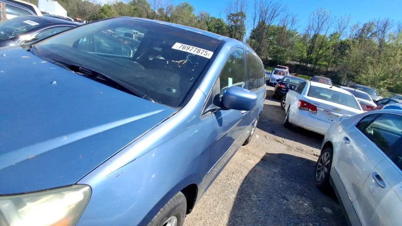 Photo of 2005 Honda Odyssey