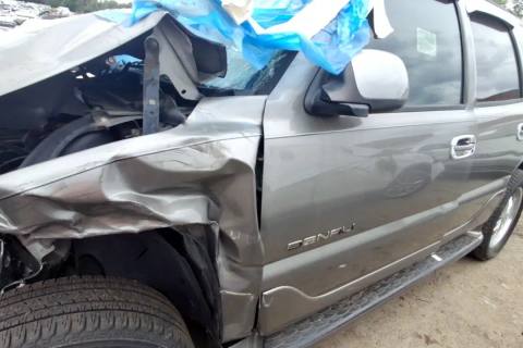 Photo of 2004 Gmc Yukon